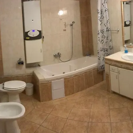 Apartamento Lotusz In