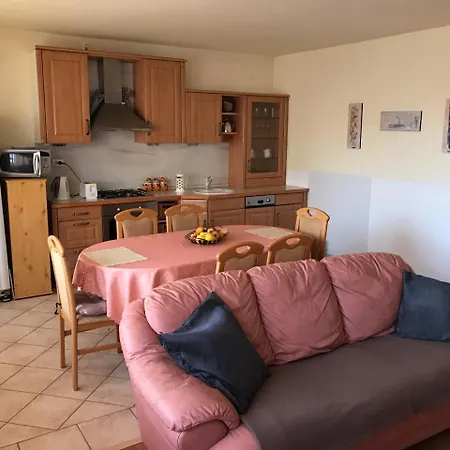 Apartment Lotusz In
