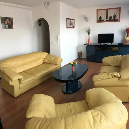 Apartment Lotusz In *