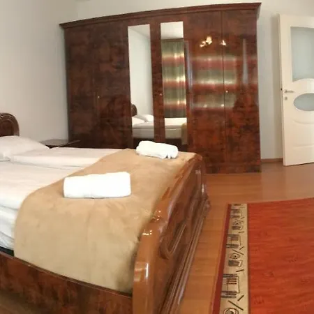 Apartment Lotusz In *