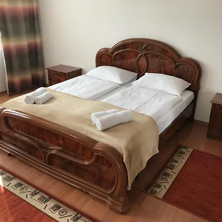 Apartment Lotusz In *