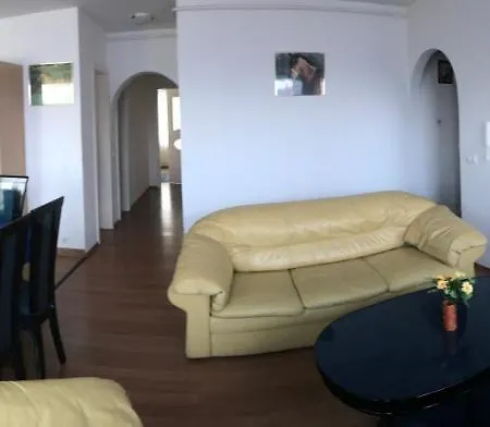 Apartment Lotusz In