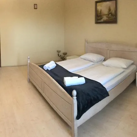 Apartment Lotusz In