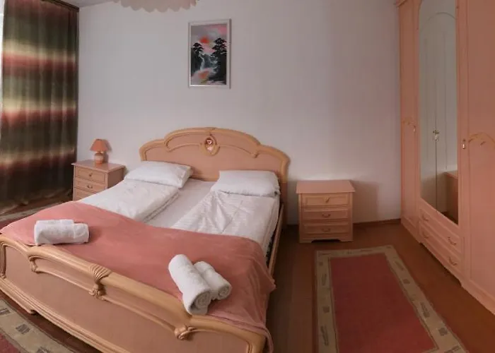 アパート Lotusz In *