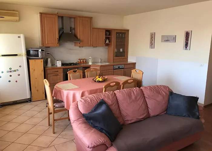 アパート Lotusz In