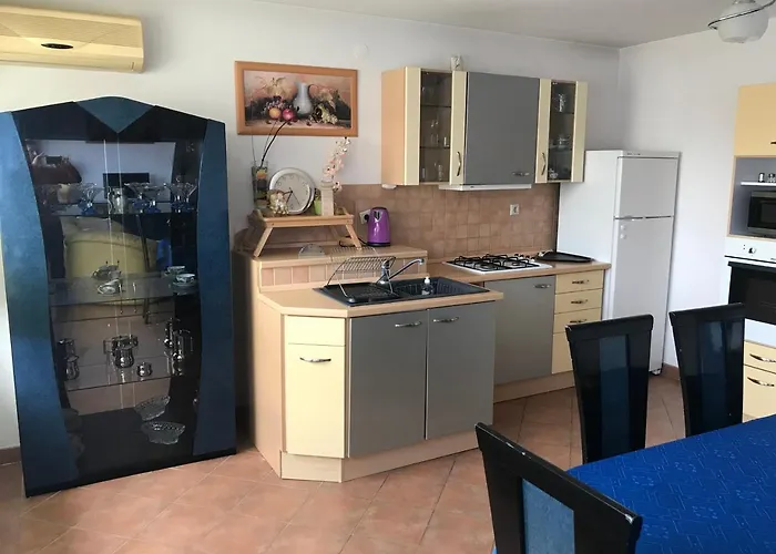 アパート Lotusz In