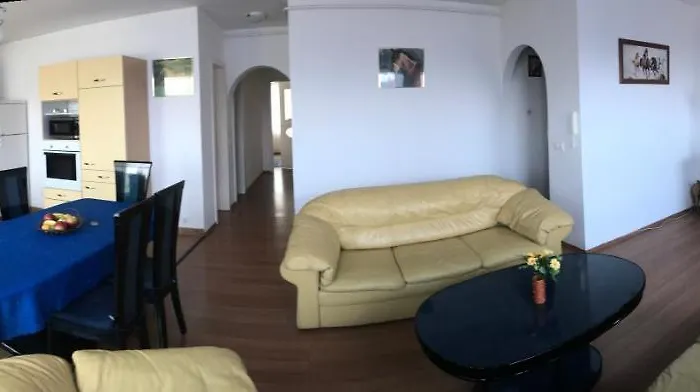 アパート Lotusz In