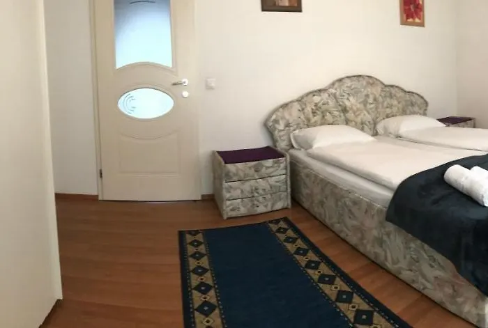 アパート Lotusz In *